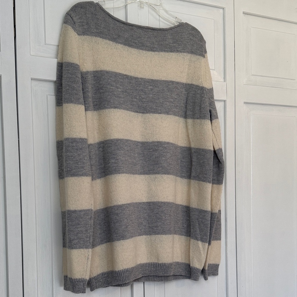Madewell Wide Striped Crewneck Sweater in Gray & Cream Sz L - Picture 5 of 7